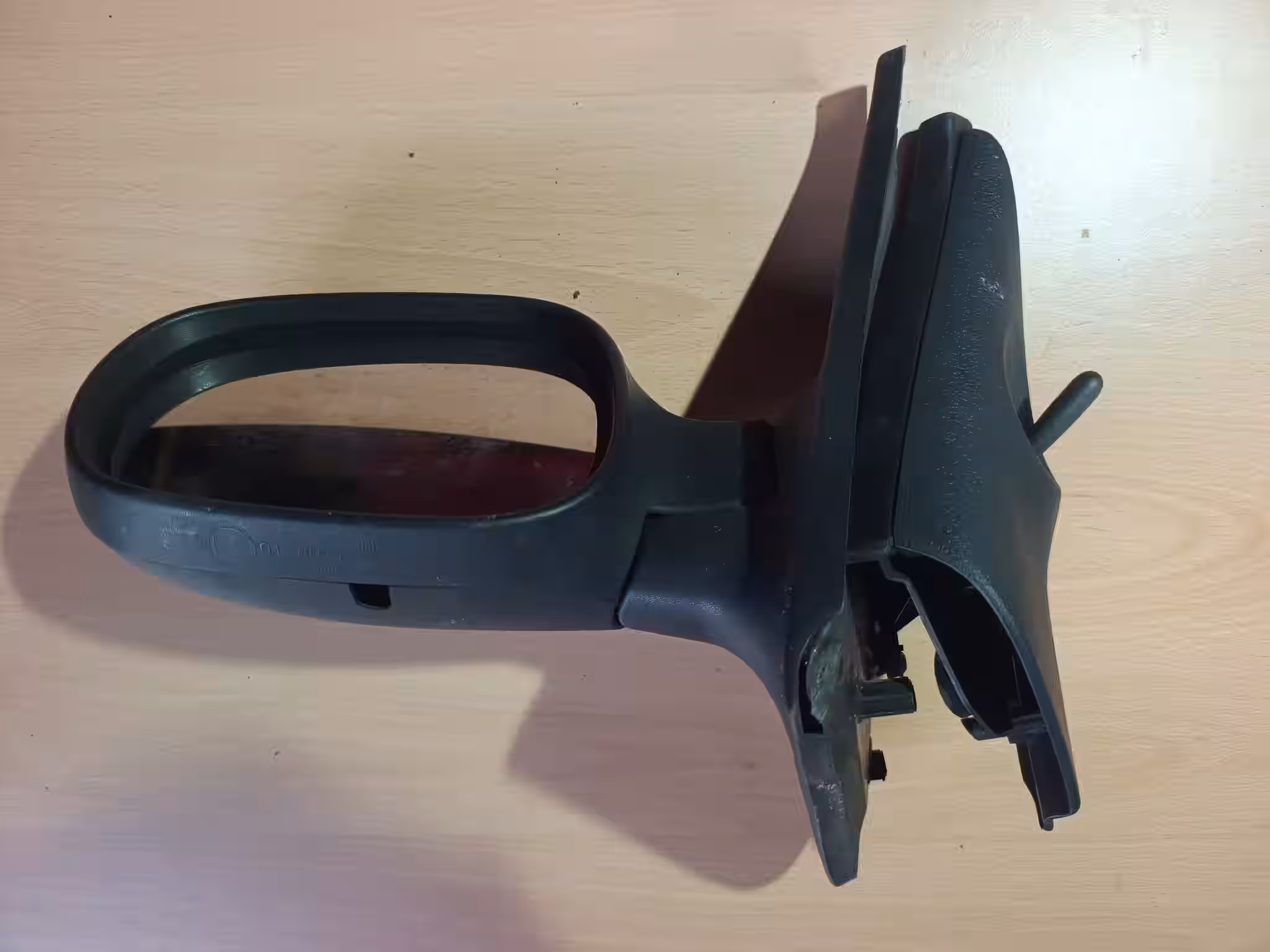 zrcátko levé, mechanicky ovládané